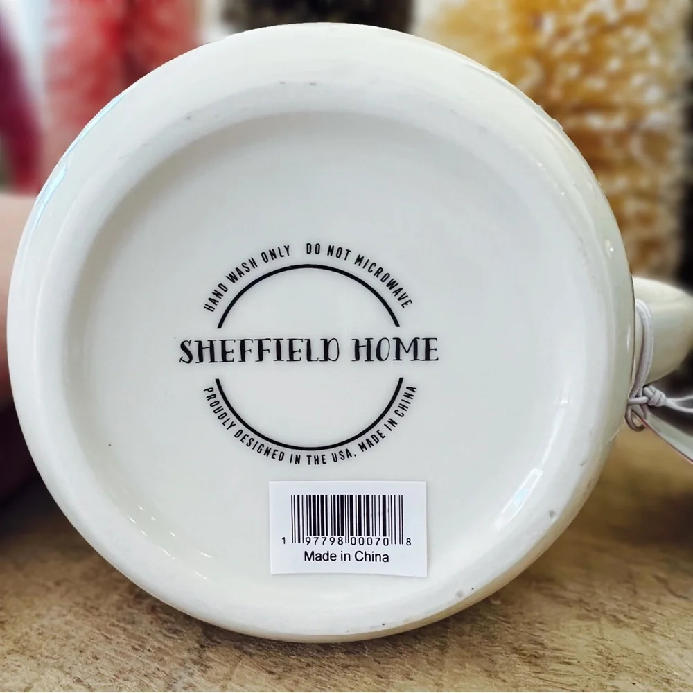 NEW Sheffield Home Ceramic Red & White Christmas Winter Cardinals Mug - Picture 8 of 8